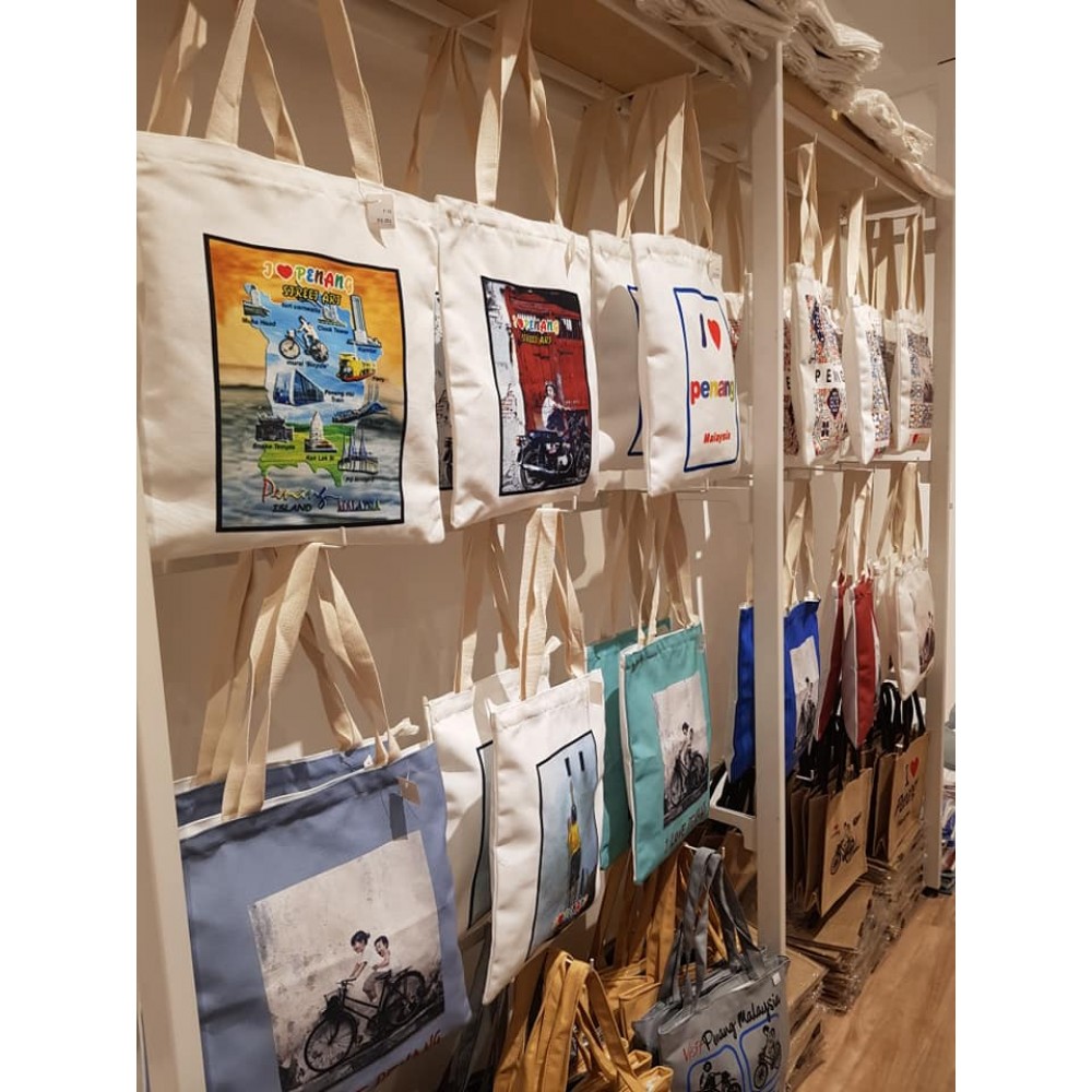 SOUVENIR SHOP