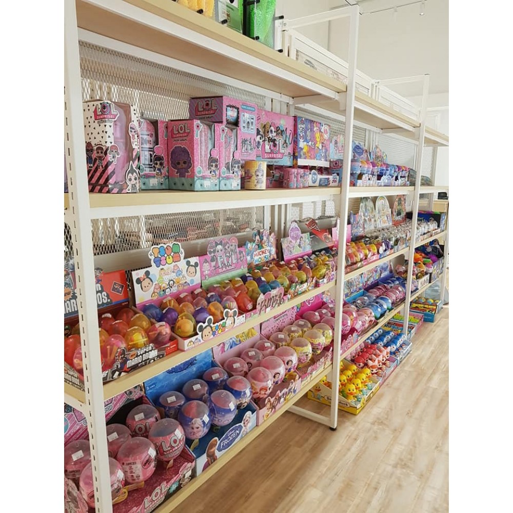 SOUVENIR SHOP